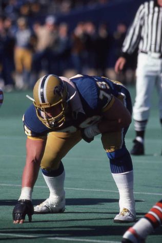 Craig Heyward (79) played for the Panthers from 1981 to 1984. Courtesy of Pitt Athletics