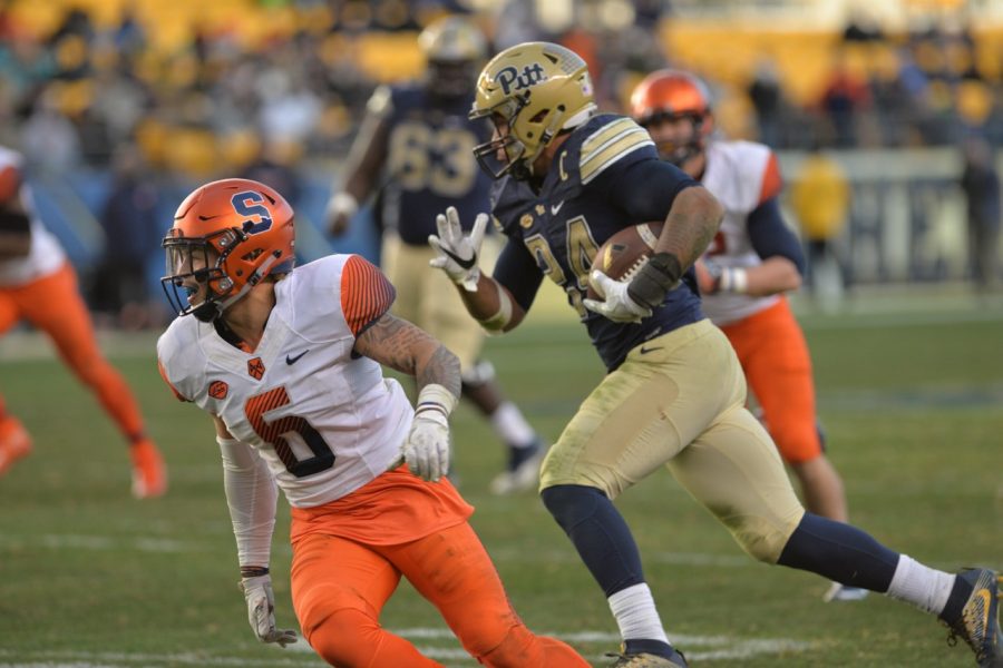 Pitt RB James Conner went over 1,000 yards rushing for the second time in Pitt's 76-61 win against Syracuse. Steve Rotstein | Contributing Editor