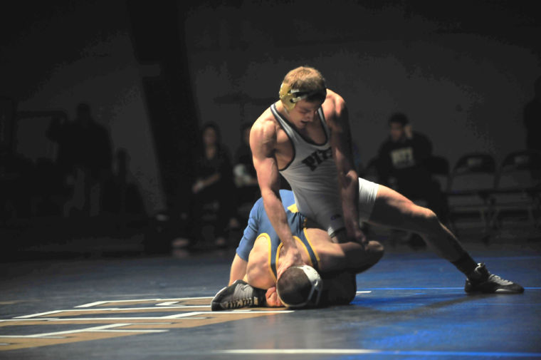 Wrestling: Slow Start Against No. 5 Ohio State Drops Panthers To 0-2 