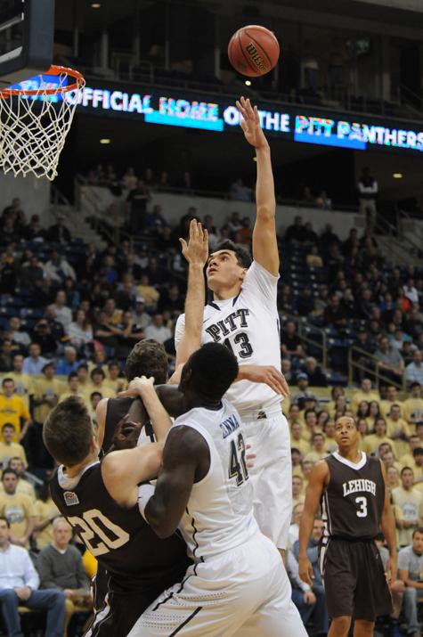 Men's Basketball: Panthers want to build on solid start against Oakland