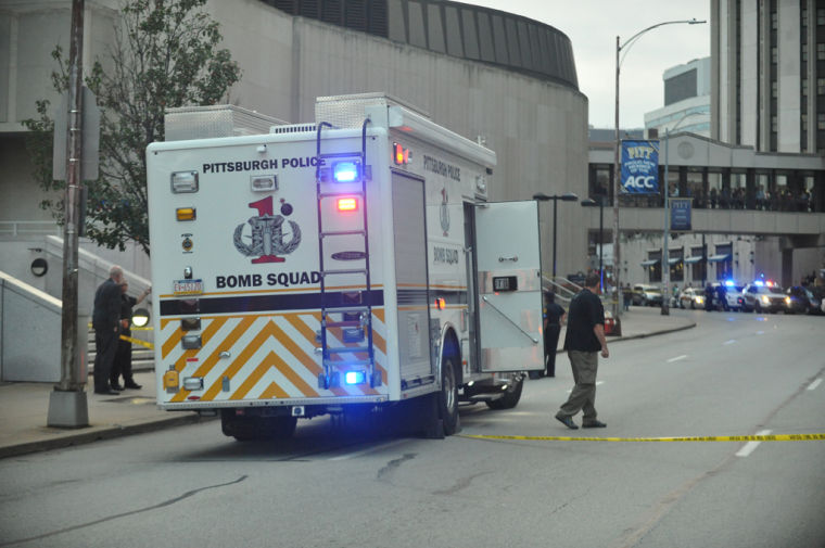 Suspicious Package on Forbes Avenue 9/18/13