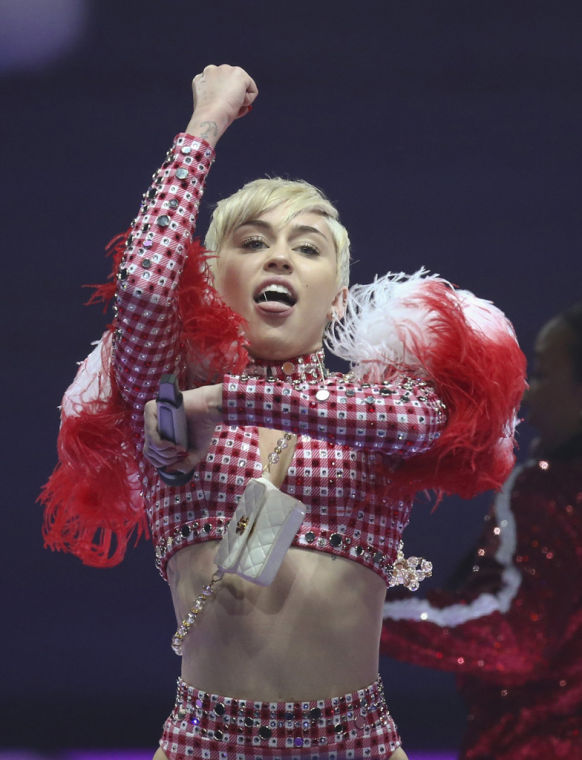 Miley Cyrus performs in Minnesota