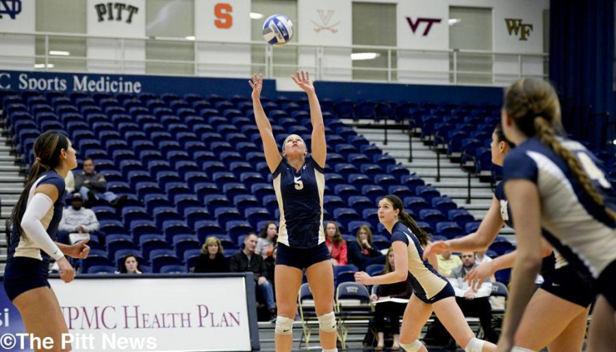 Pitt loses two matches in disappointing weekend