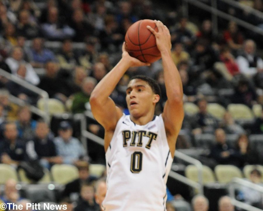 Robinson leads way, as Pitt wins another City Game
