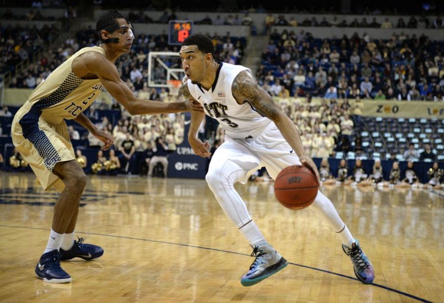 Pitt hangs on late against Georgia Tech, wins second straight game