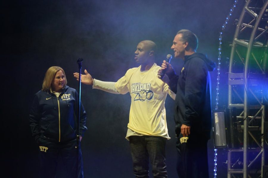 ESPN analyst and the event's host Jay Williams jokes with Pitt coaches during #ZooAfterHours. | Jeff Ahearn / Assistant Visual Editor