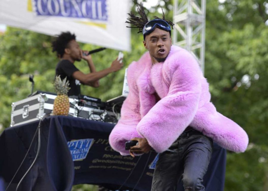Hip-hop duo Rae Sremmurd entertained students with pineapples and colorful outerwear over the weekend. Meghan Sunners / Senior Staff Photographer.