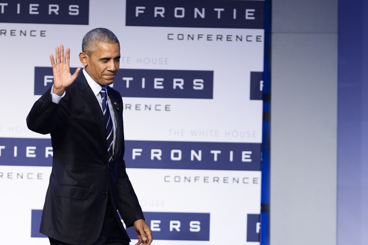 President Obama waves to the crowd  attending the White House Frontier Conference Plenary Session at Carnegie Mellon University | Jordan Mondell, Assistant Visual Editor