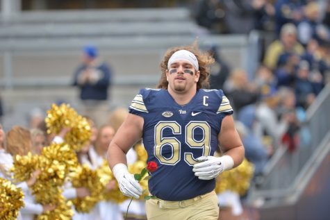 Pitt senior offensive lineman Adam Bisnowaty is projected as a second-round pick in the 2017 NFL Draft. Steve Rotstein | Contributing Editor