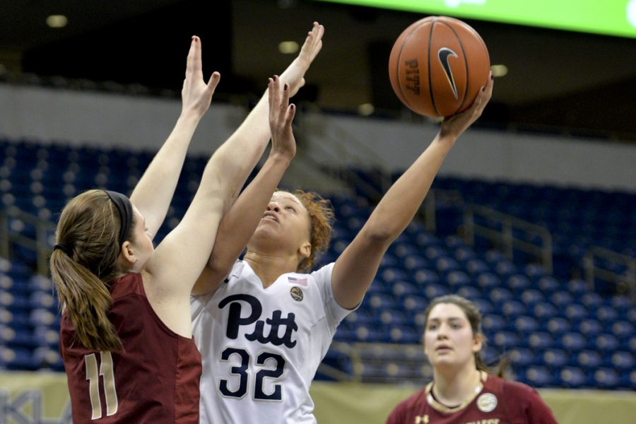 Pitt sophomore forward Kalista Walters (32) led all scorers with 19 points in the Panthers 56-43 win over Boston College. John Hamilton | Visual Editor