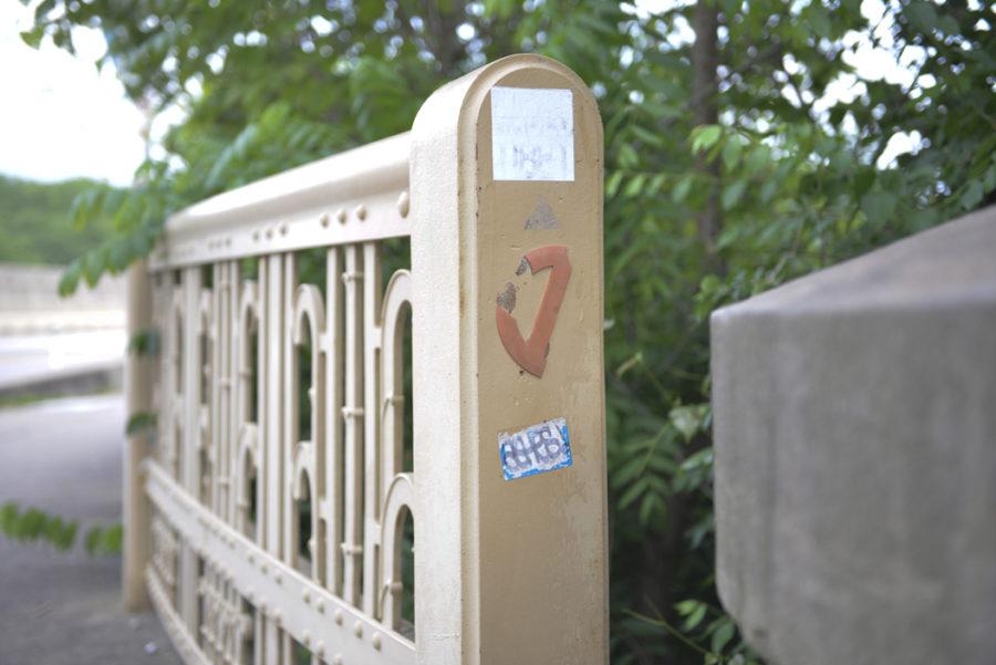 This protractor was placed on the bridge leading to Phipps Conservatory and Schenley Park. (Photo by Anna Bongardino | Visual Editor)