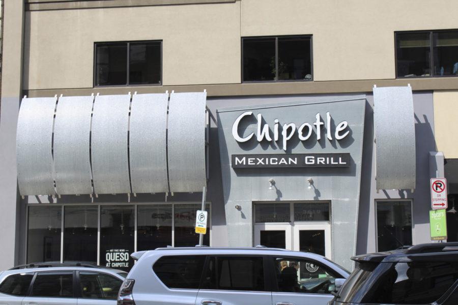 Termed “fast-casual” restaurants, eateries like Chipotle has given rise to the popularity of high-end fast food. (Photo by Bethany Krupicka | Staff Photographer)