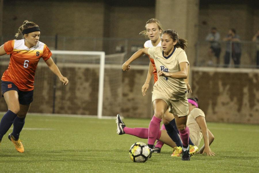 Junior defender Sarah Krause shot three times in the second half, but all attempts were saved by Syracuse. (Photo by Thomas Yang | Staff Photographer)
