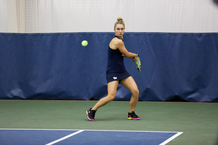 Senior+Callie+Frey+lost+her+singles+match+6-4%2C+6-1+against+her+opponent+from+the+College+of+William+%26+Mary+Saturday.+%28Photo+courtesy+of+Pitt+Athletics%29