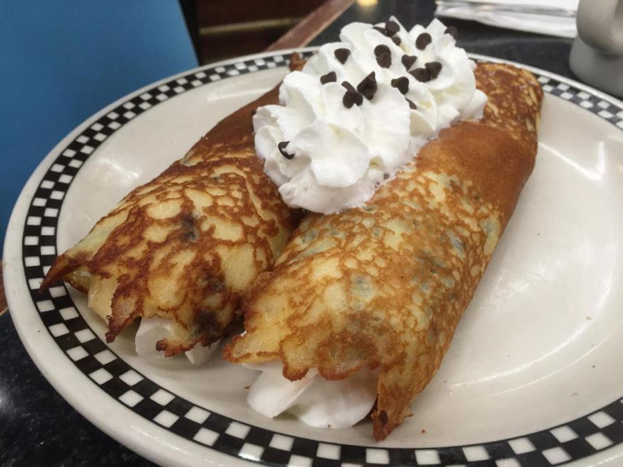 Pamela’s Diner is known for its specialty hotcakes. (Photo by Noah Manalo | For The Pitt News)