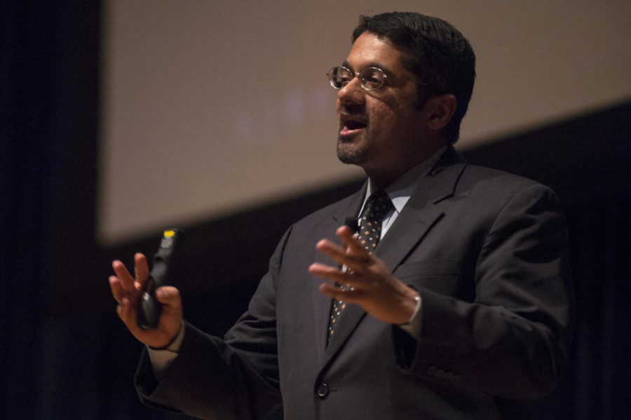 Shankar Vedantam, National Public Radio’s social correspondent and host of the “Hidden Brain” podcast, held a lecture on the brain, human behavior and unconscious biases in the Carnegie Music Hall Wednesday night. (Photo via Wikimedia Commons) 