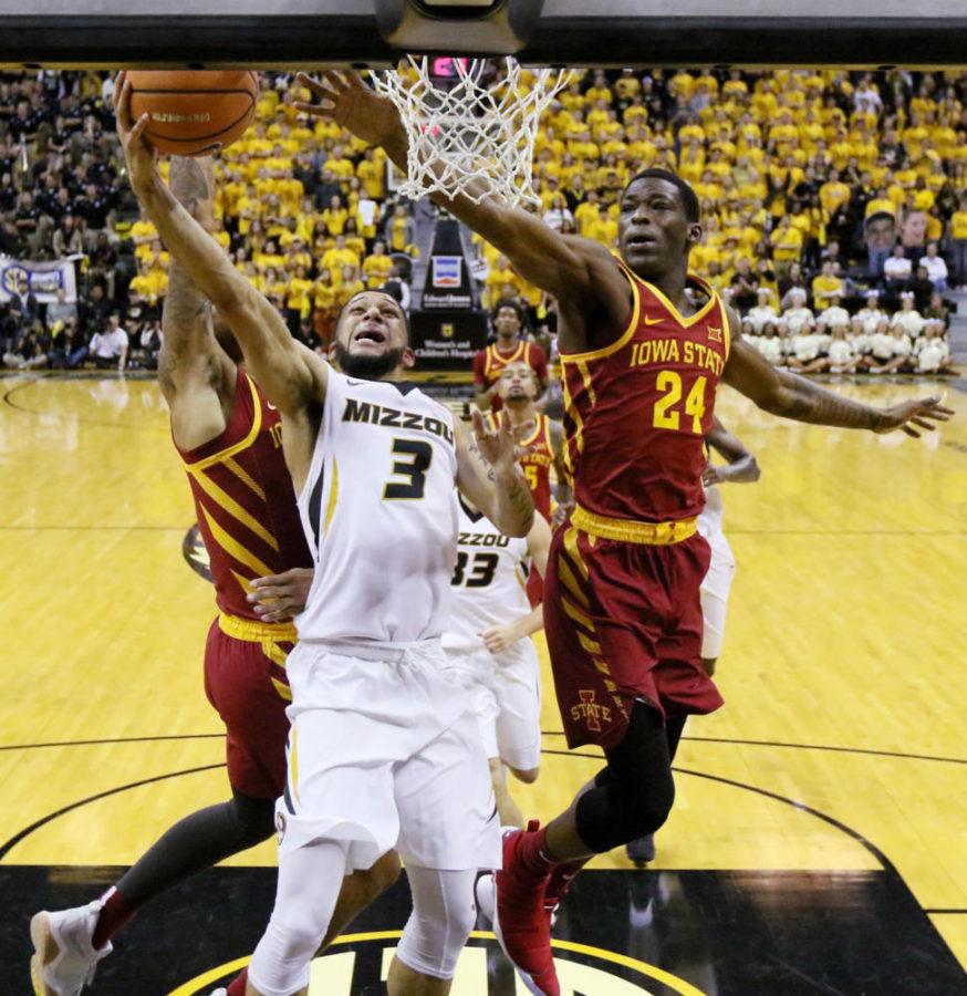Missouri’s Kassius Robertson (3) goes up for a layup while being defended by Iowa State’s Terrence Lewis in the second half at Mizzou Arena in Columbia, Missouri, on Friday, Nov. 10, 2017. Missouri won, 74-59. (Chris Lee/St. Louis Post-Dispatch/TNS)