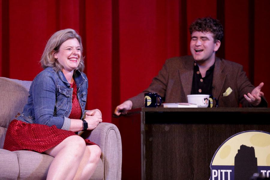 Dow shares a laugh with Pitt professor, author and former Disney Channel screenwriter Siobhan Vivian. (Photo by Thomas Yang | Assistant Visual Editor)