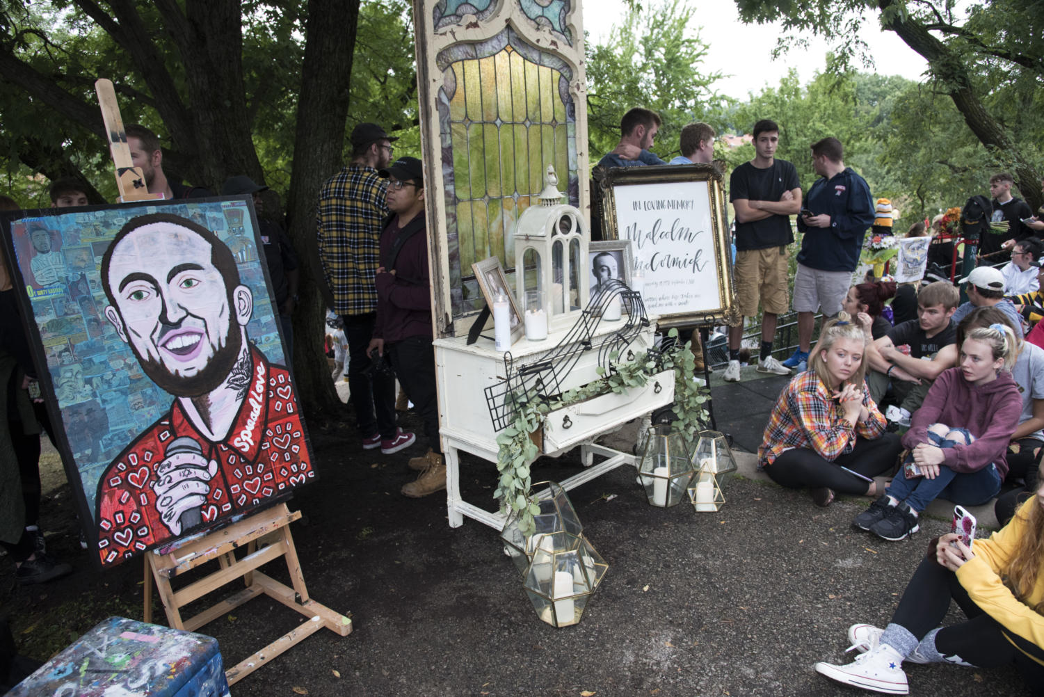 Photos: Mac Miller vigil in Blue Slide Park - The Pitt News