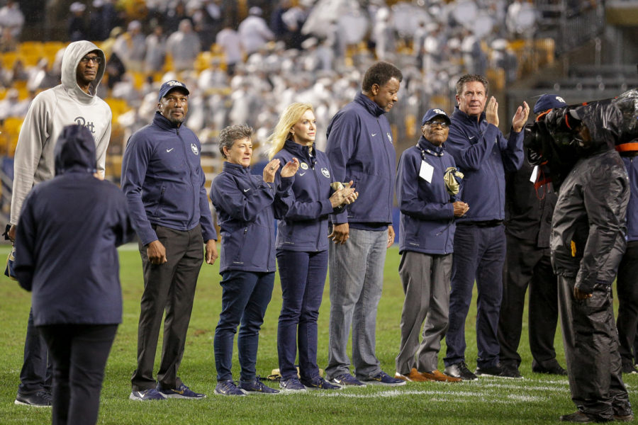The+Inaugural+Pitt+Athletics+Hall+of+Fame+Class+waits+to+be+introduced+at+Saturdays+Pitt+vs.+Penn+State+game.+%28Photo+by+Thomas+Yang+%7C+Assistant+Visual+Editor%29