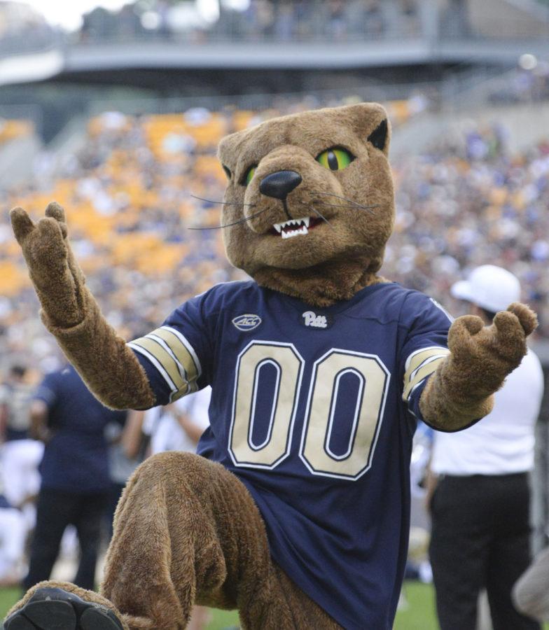 Panthers’ mascot ROC dances on Heinz Field during Pitt’s game against Georgia Tech Sept. 15, 2018.