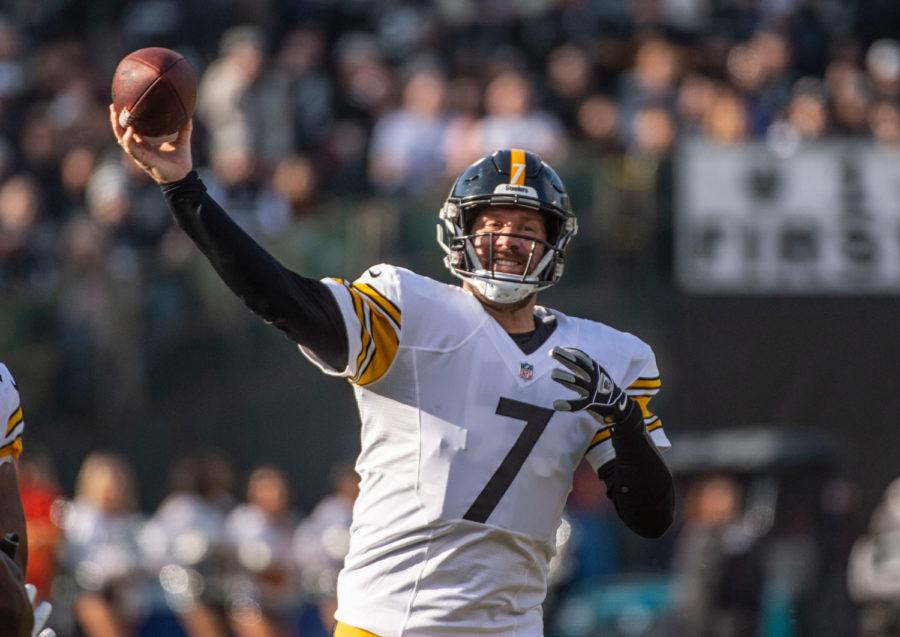 Pittsburgh+Steelers+quarterback+Ben+Roethlisberger+%287%29+makes+a+pass+against+the+Oakland+Raiders+on+Dec.+9%2C+2018%2C+at+the+Oakland-Alameda+County+Coliseum+in+Oakland%2C+California.+%0A
