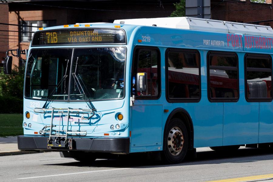 Pitt+students+can+hop+on+any+61+or+71+bus+heading+inbound+along+Fifth+Avenue%2C+and+they%E2%80%99ll+be+in+Downtown+within+15+minutes.