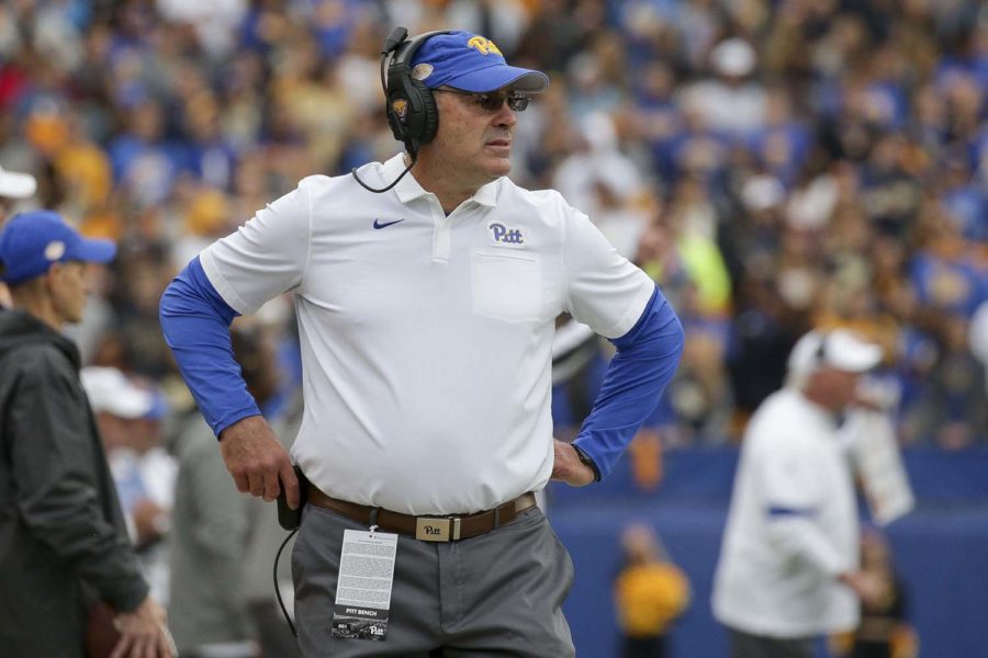 Coach+Narduzzi+stands+on+the+sideline+during+Pitt%E2%80%99s+16-12+loss+to+Miami+on+Saturday.%0A