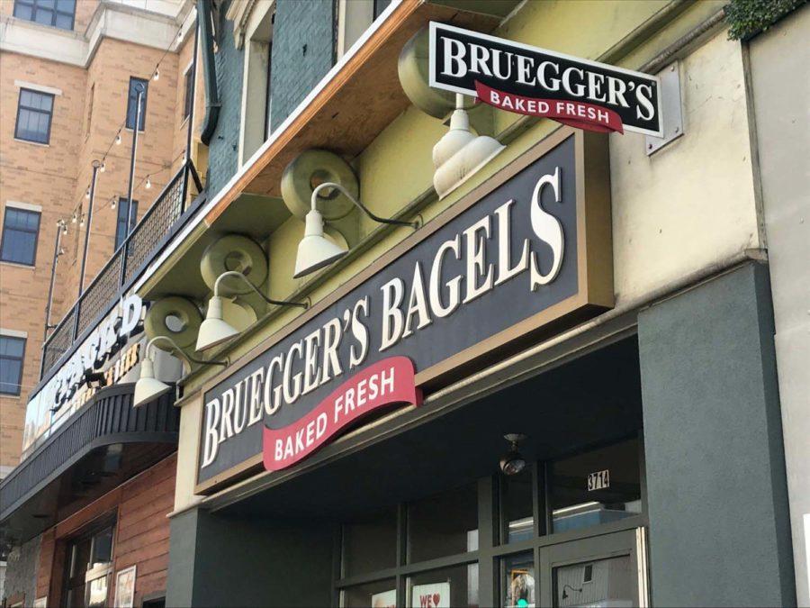 An+attempted+robbery+was+conducted+on+Bruegger%E2%80%99s+Bagels+on+Forbes+Avenue+on+Monday+afternoon.%0A