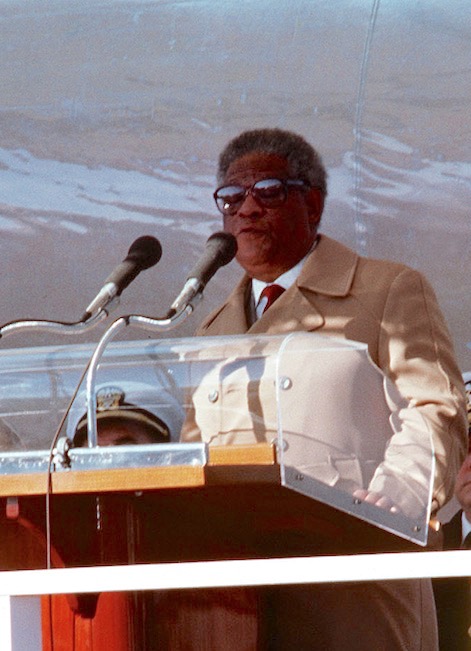 Rep. K. Leroy Irvis, former speaker of the Pennsylvania House of Representatives, delivers an address during the commissioning of the nuclear-powered attack submarine U.S.S. Pittsburgh. 