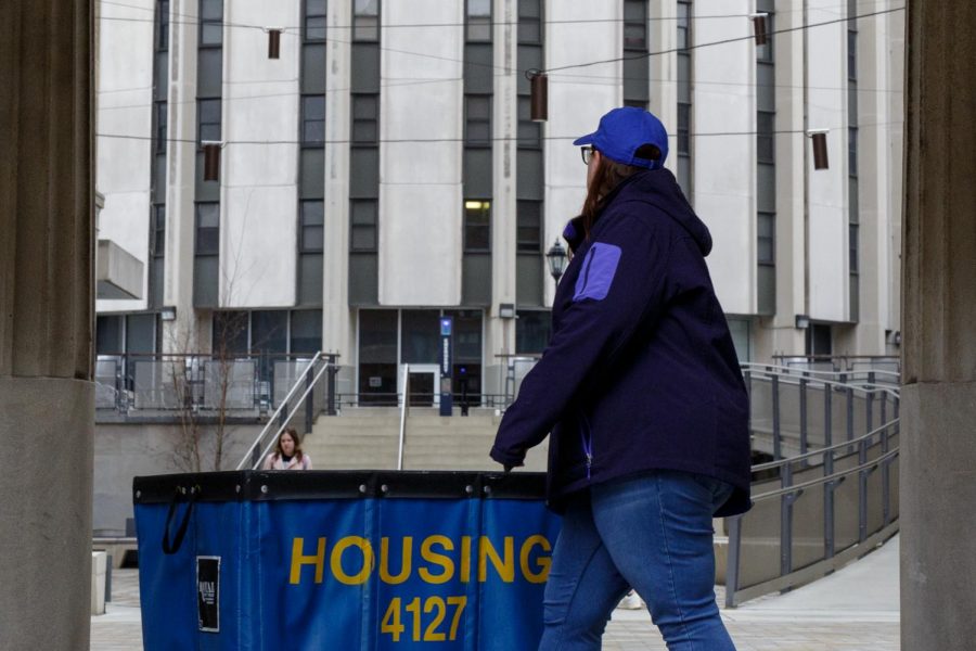 Student residents reflect on early exodus from campus housing