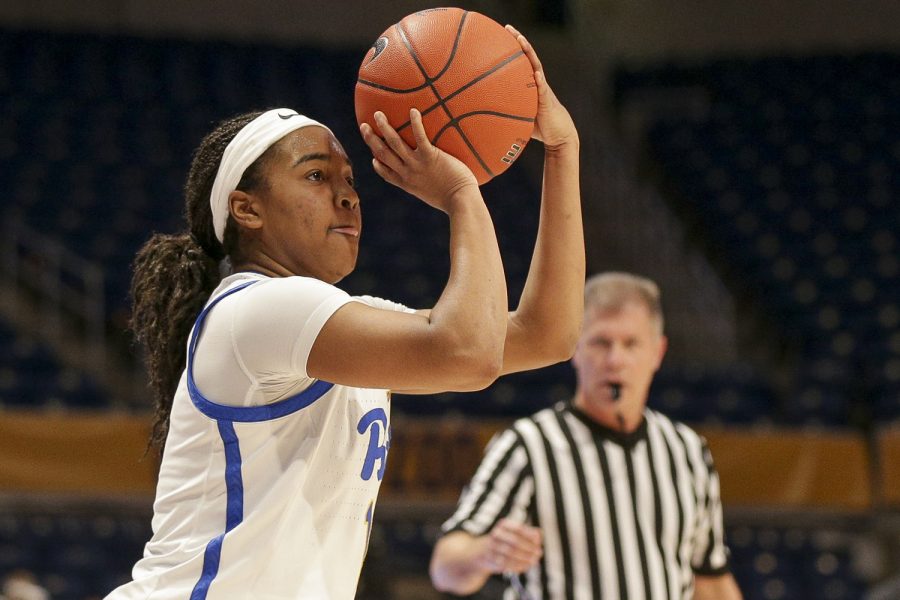 First-year guard Dayshanette Harris (1) scored 21 points during Pitt’s 68-58 loss to Georgia Tech in the second round of the ACC Women’s Basketball Tournament.
