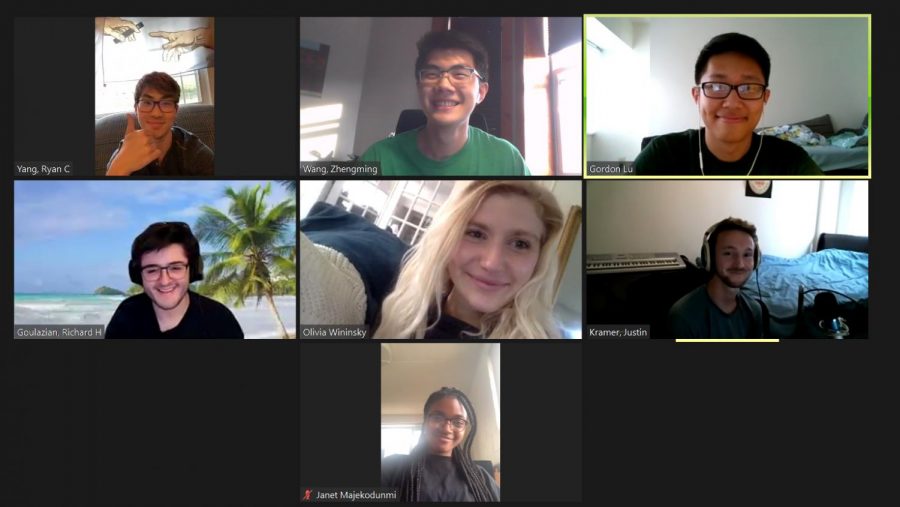 The officers of the Computer Science Club meet on Zoom. 