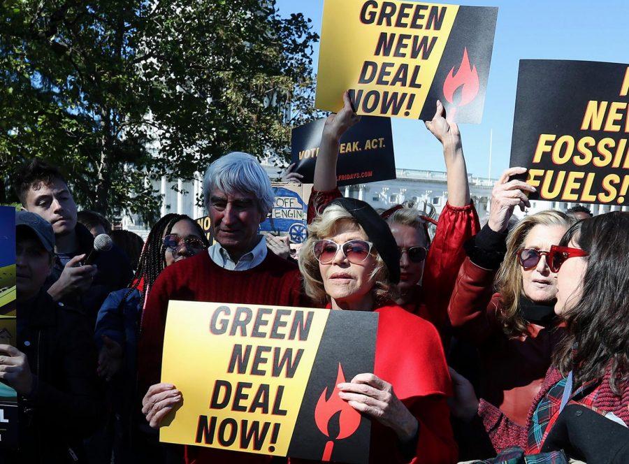The+Green+New+Deal+is+proposed+legislation+that+focuses+on+climate+change+and+reducing+economic+inequality.+