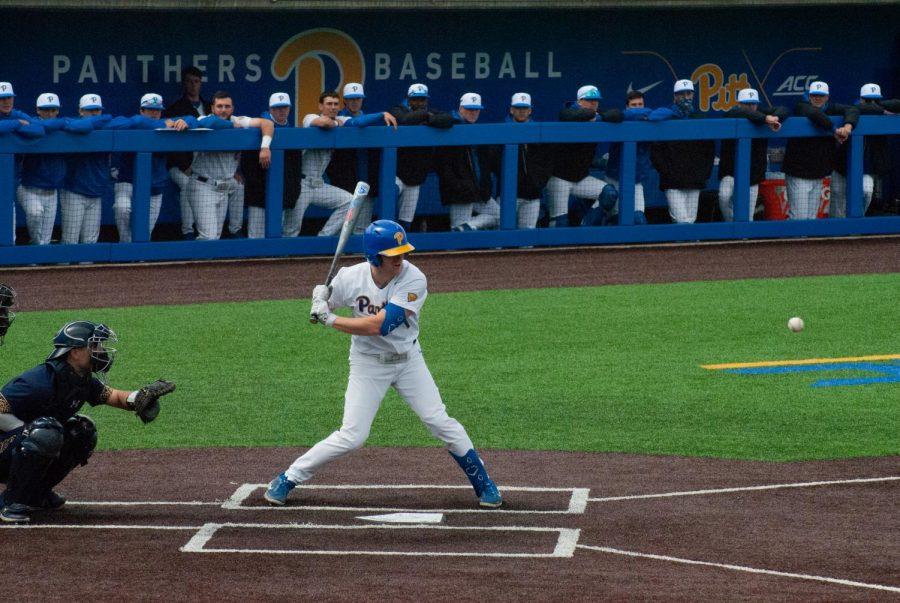 Pitt baseball returned to Charles L. Cost Field and split the first two of three games against the Notre Dame Fighting Irish this weekend. The series was moved back two days from its initial start date due to inclimate weather on Thursday. 