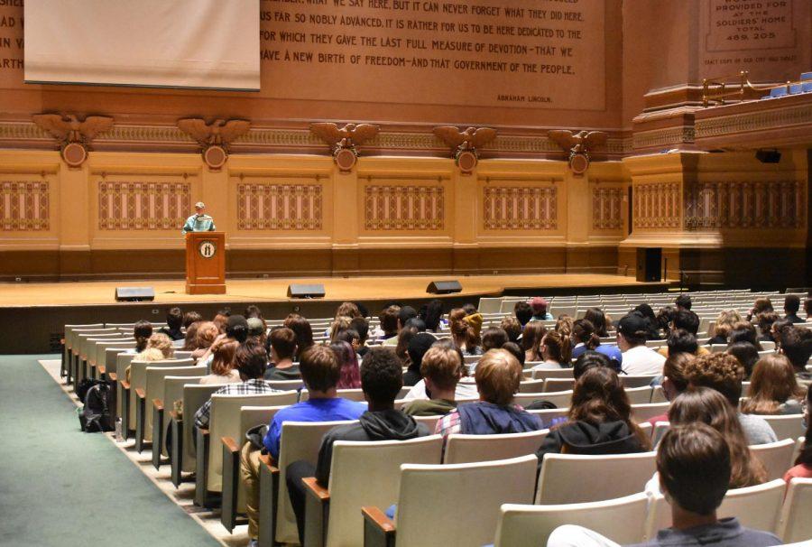 Students wait to watch a 30th anniversary screening of “The Silence of the Lambs” at Soldiers & Sailors Memorial Hall & Museum hosted by Pitt’s Office of New Student Programs on Wednesday night.