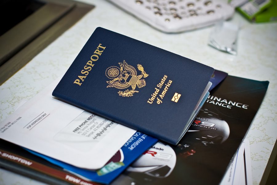 A+United+States+passport.