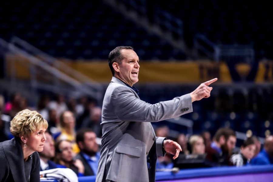 Column | Pitt women’s basketball head coach Lance White must win now