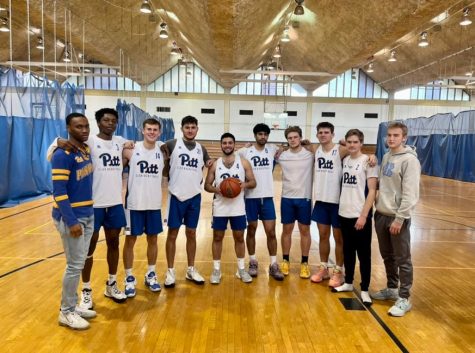 The Pitt men’s club basketball team after their first game. 
