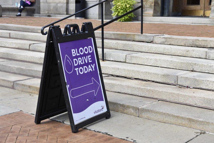 A sign advertising the Swanson School of Engineering blood drive at the Soldiers and Sailors Memorial Hall auditorium in September 2021.