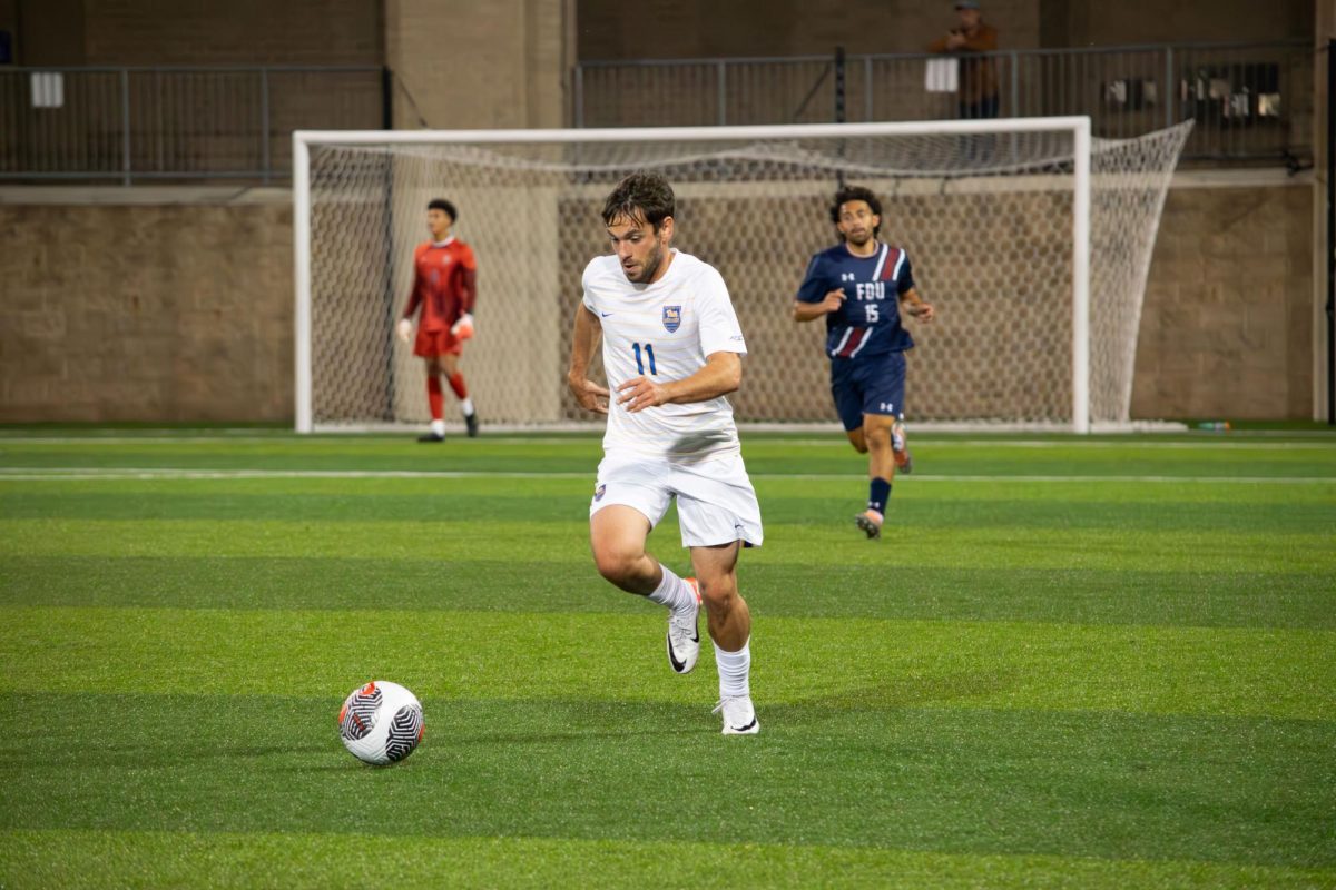 No. 15 men's soccer nips Nittany Lions, 1-0, in first road win of 2021 -  The Pitt News