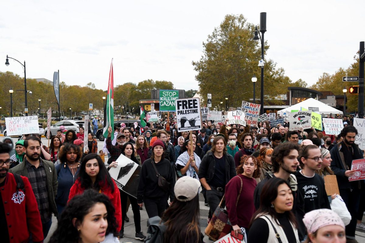 More than 300 students and community members gathered at Forbes and Bigelow for a rally in support of Palestine on Thursday afternoon. 