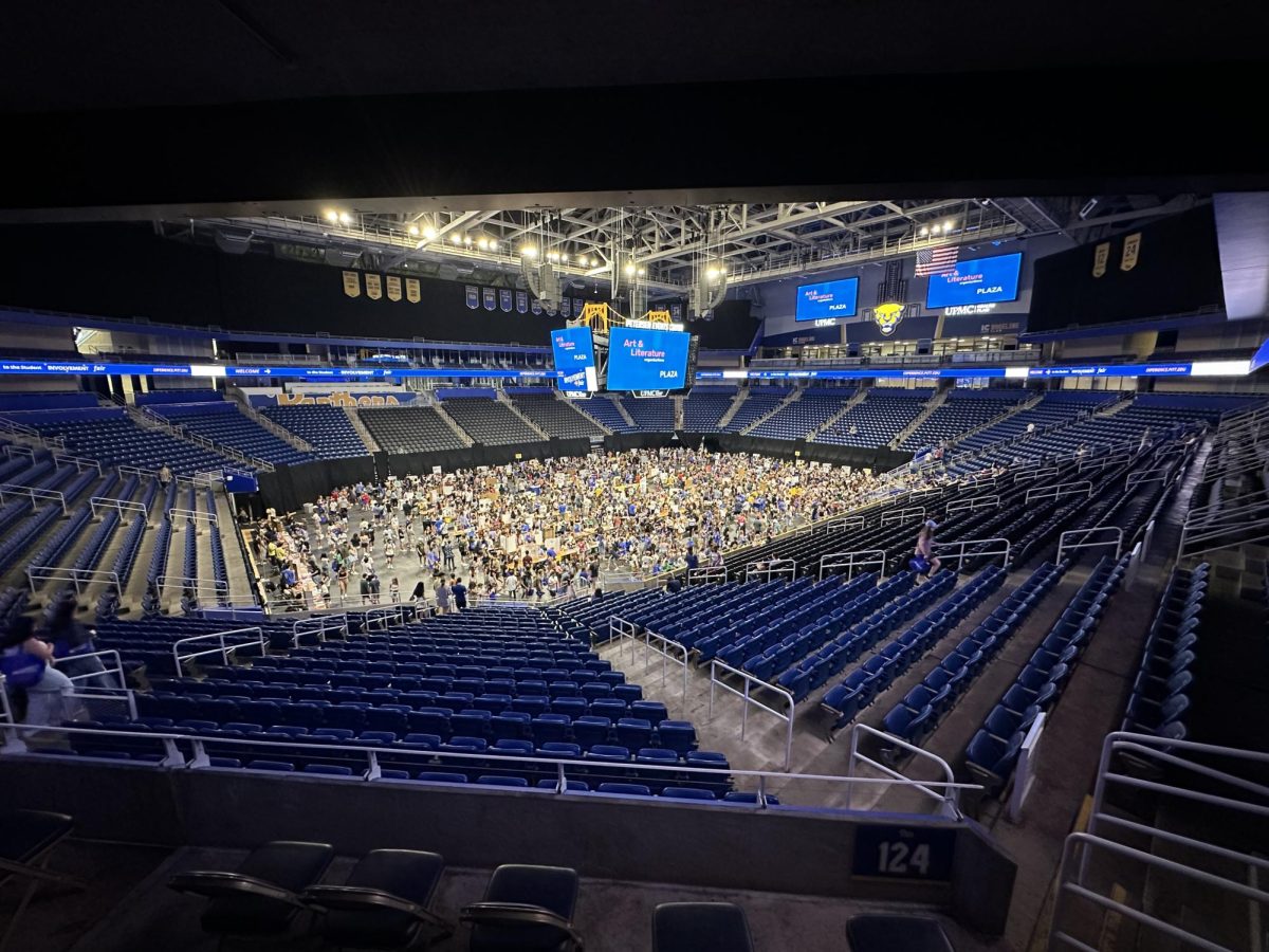 Pitt students gathered at the Petersen Events Center for the annual Student Involvement Fair on Sunday. 