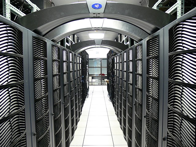 An image of a data center.
